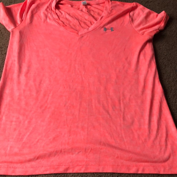 Under Armour Tops - Under Armour V-neck Shirt